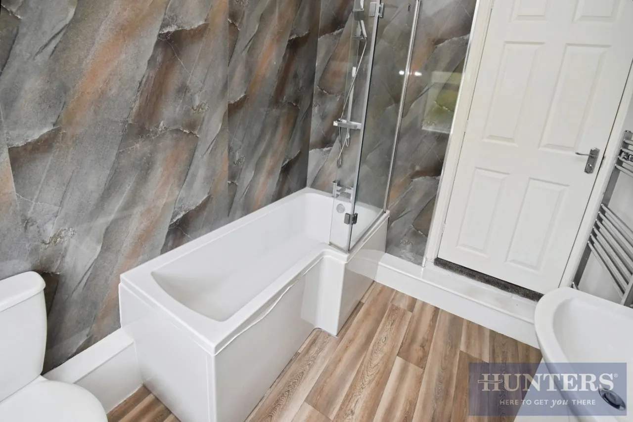 Belvoir Road, Coalville, photo 3
