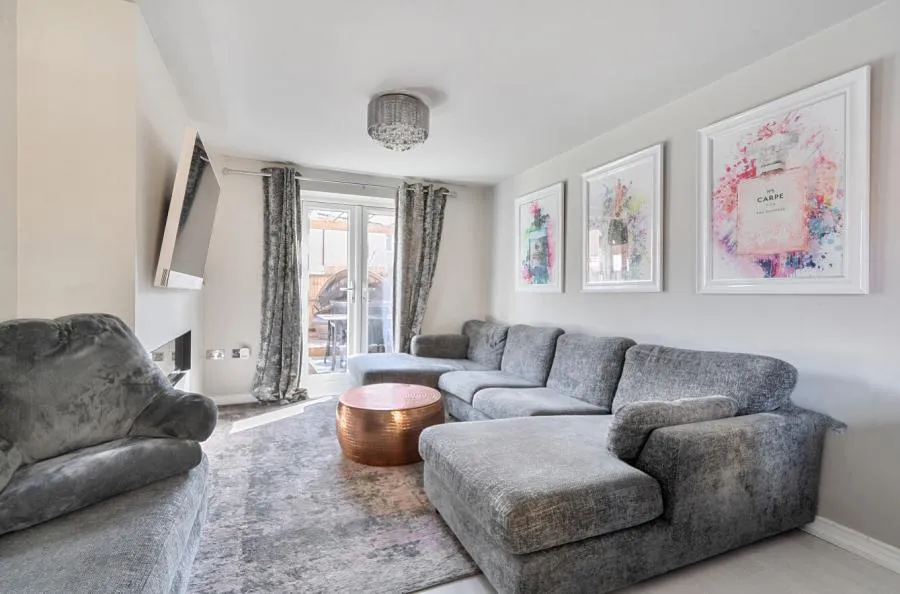 Barland Way, Aylesbury, HP18, photo 2