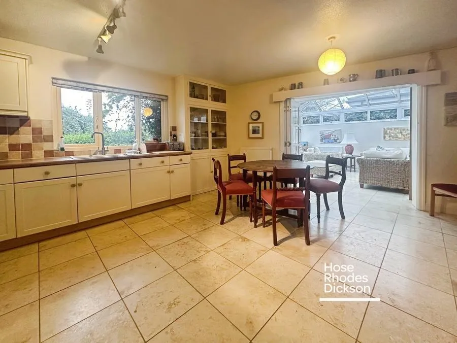 Heathfield Road, Bembridge, PO35, photo 3