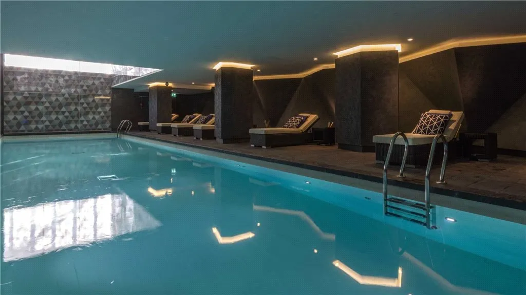 1 bed flat for sale, Riverlight Quay, London, SW11