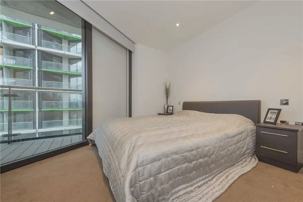 Riverlight Quay, London, SW11, photo 5