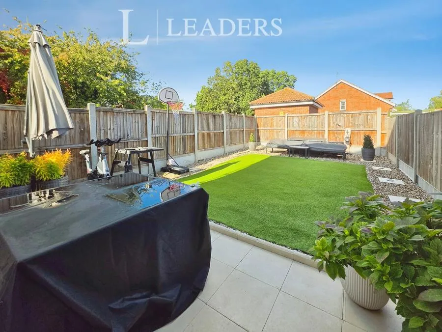 Constance Close, Witham, CM8, photo 9