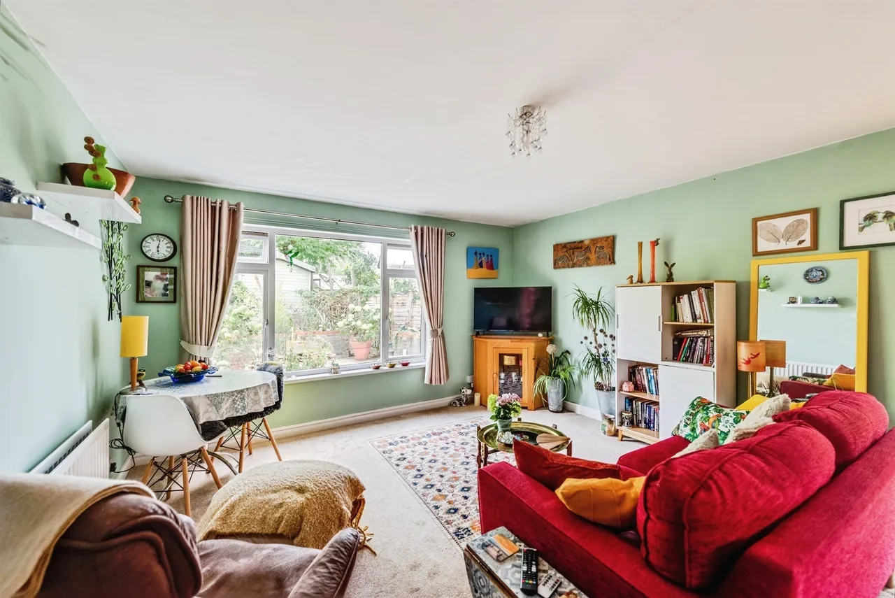 2 bed flat for sale, Retreat Gardens, Crowmarsh Gifford, OX10