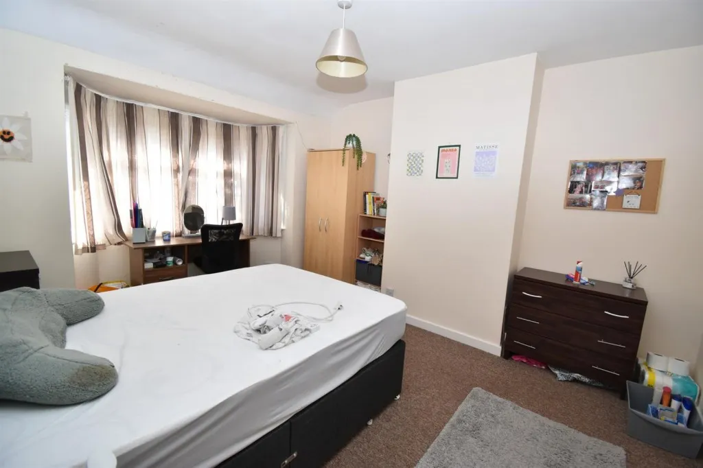 Claremont Road, Leamington Spa, photo 6