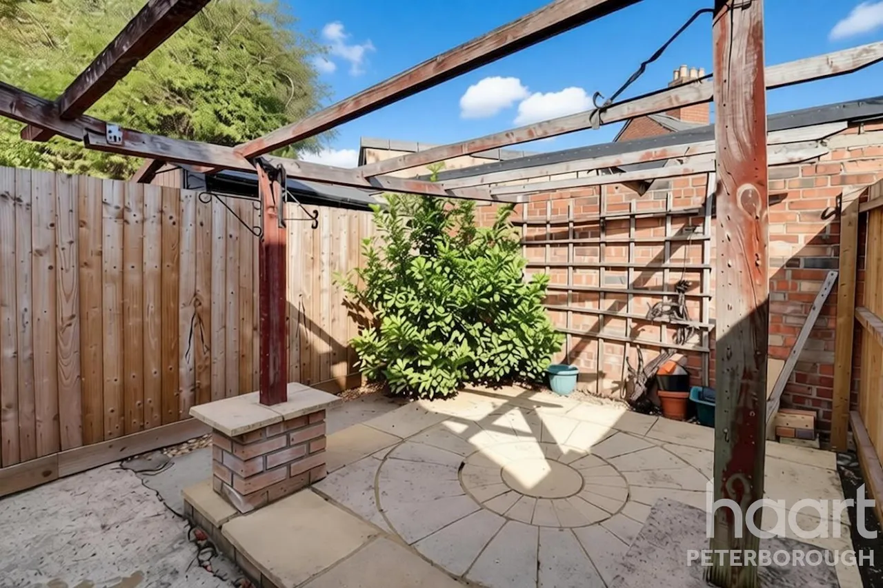 Crawthorne Road, Peterborough, PE1, photo 4