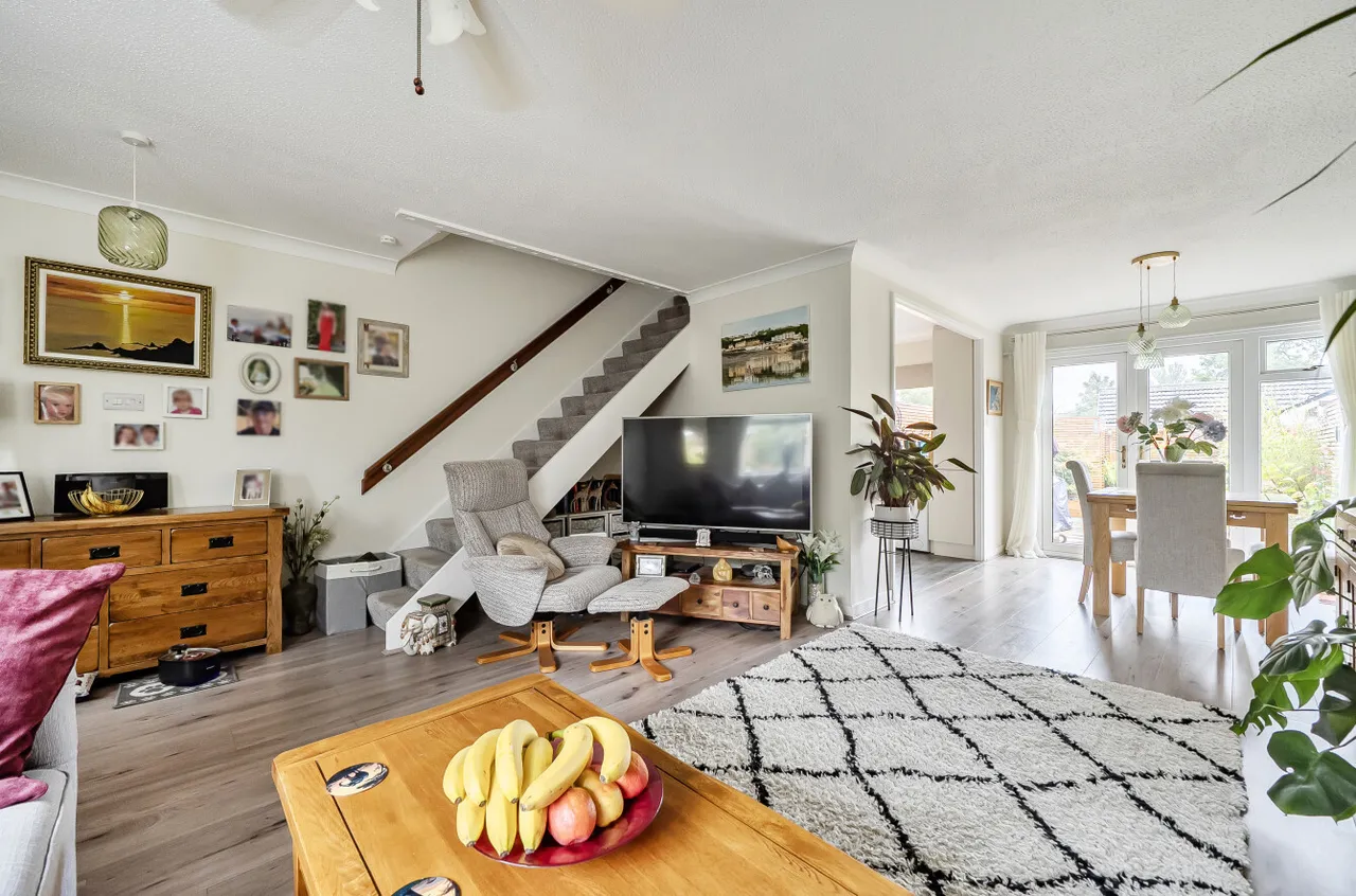 Emmbrook Road, Wokingham, Berkshire, RG41 1JN, photo 10