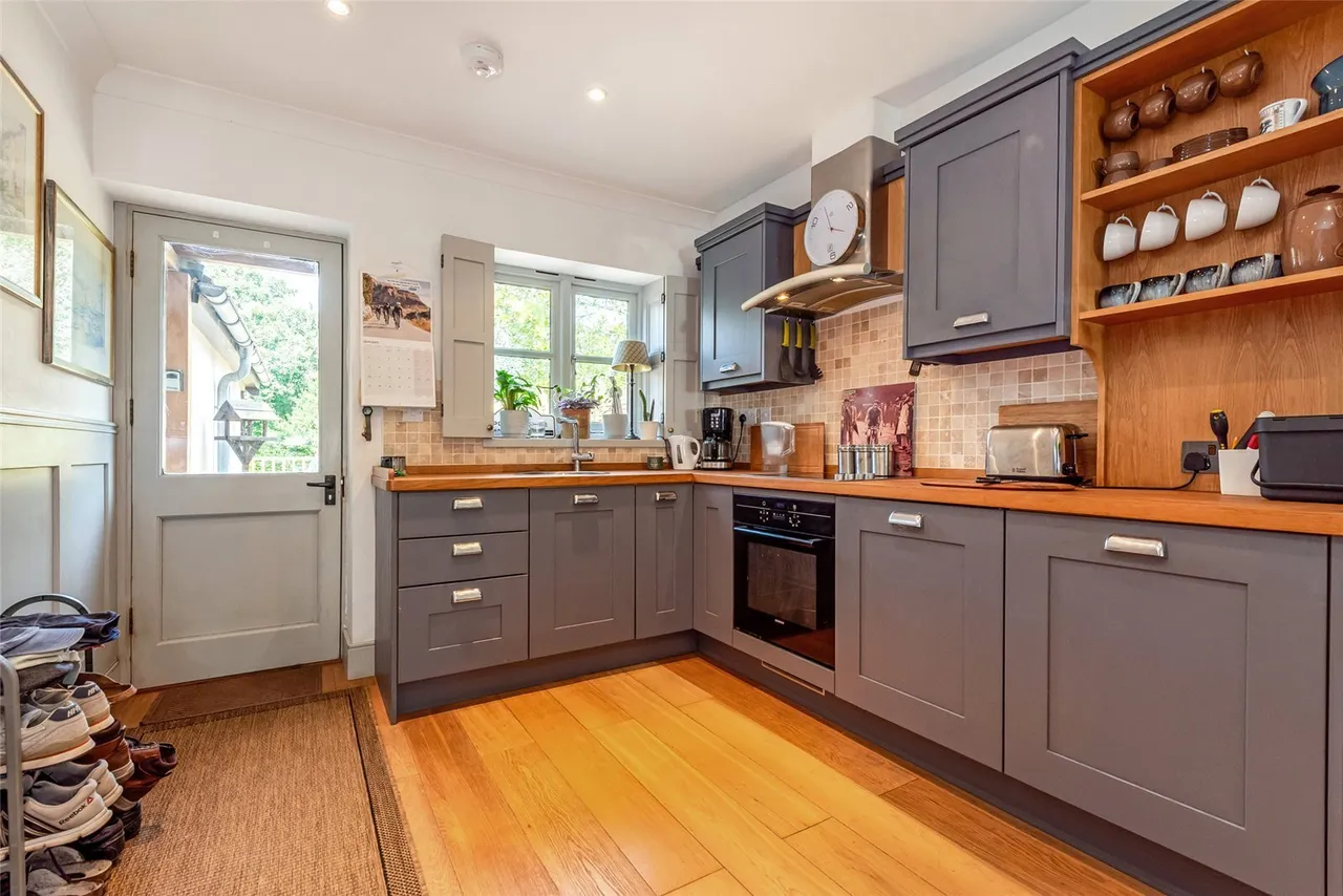Shellbridge Road, Slindon Common, BN18, photo 16