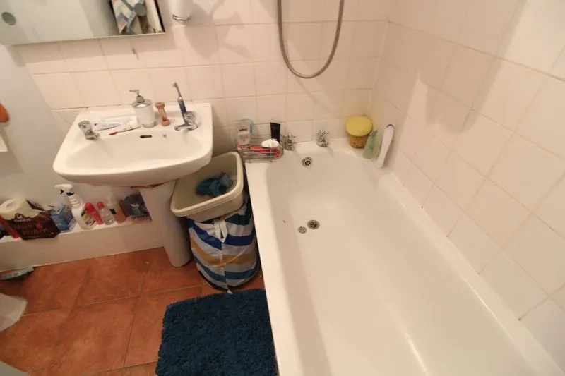 Downs Road, Luton LU1 1QR, photo 7