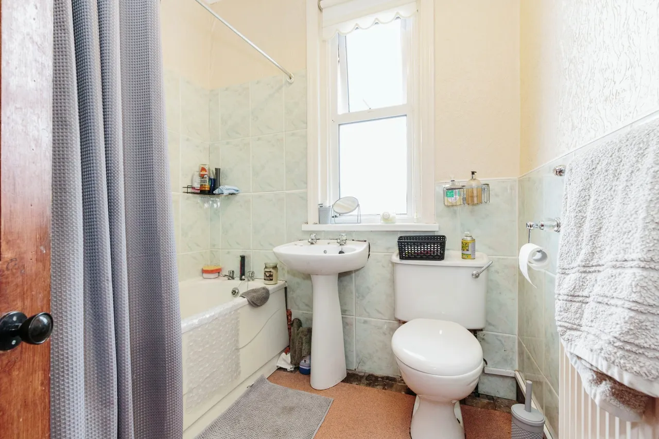 Fleetwood Road North, Thornton-Cleveleys, FY5, photo 14