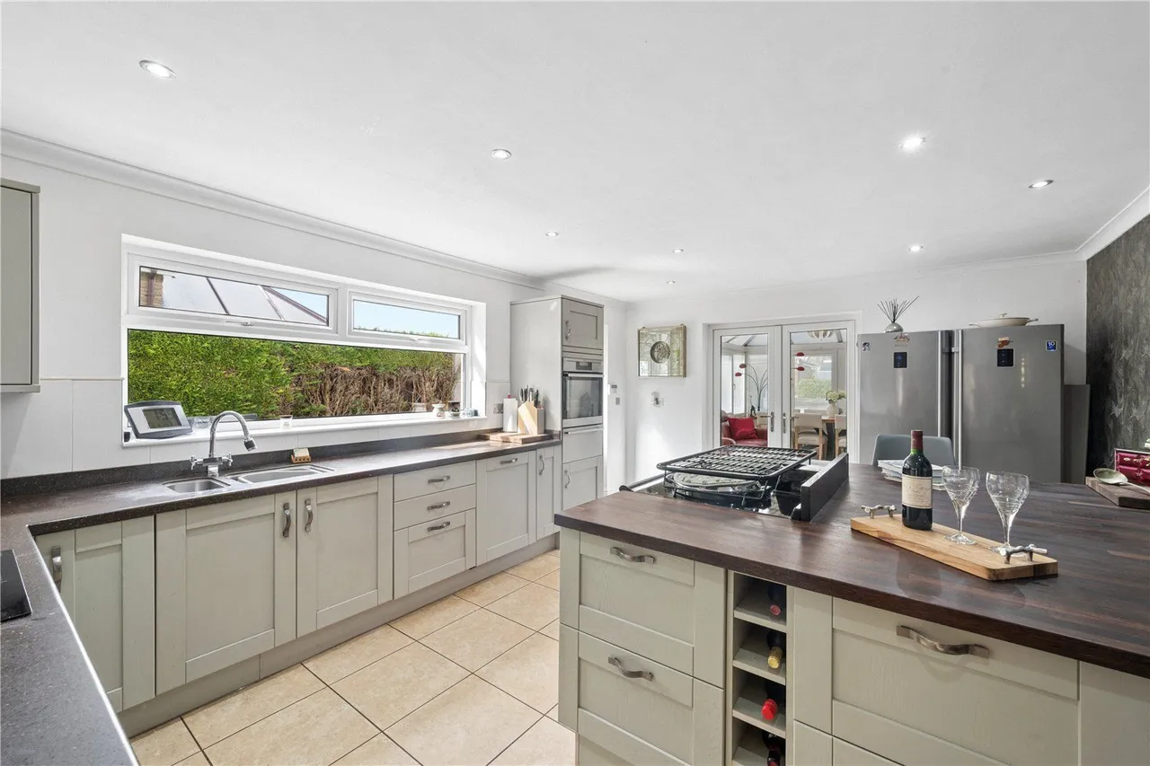 Carrfield Road, Barwick in Elmet, LS15, photo 3