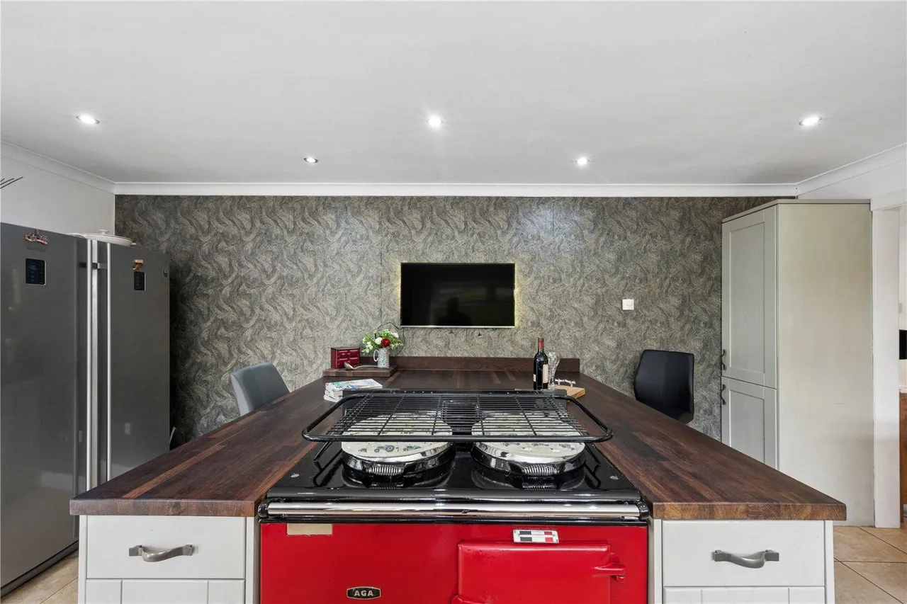 Carrfield Road, Barwick in Elmet, LS15, photo 8