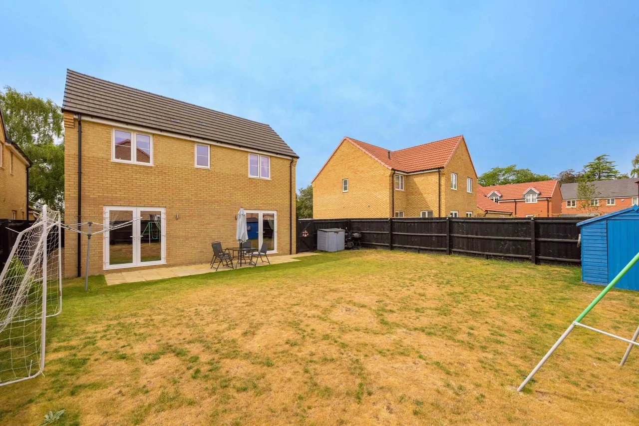 Plough Way, Frampton, PE20, photo 24