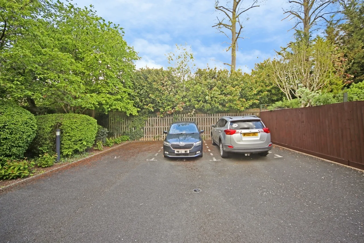 Worths Way, Stratford-upon-Avon, CV37, photo 11