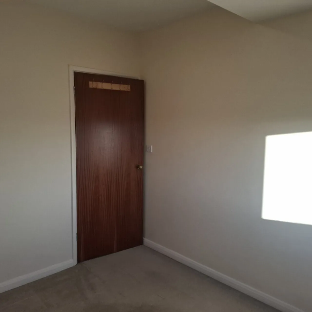 The Pines, Worksop, S80, photo 8