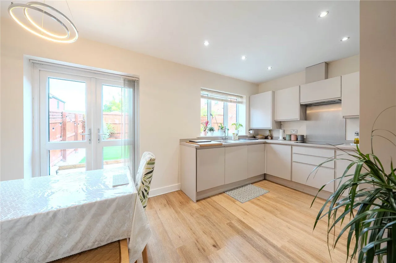 Parkview Place, West Park, LS16, photo 11