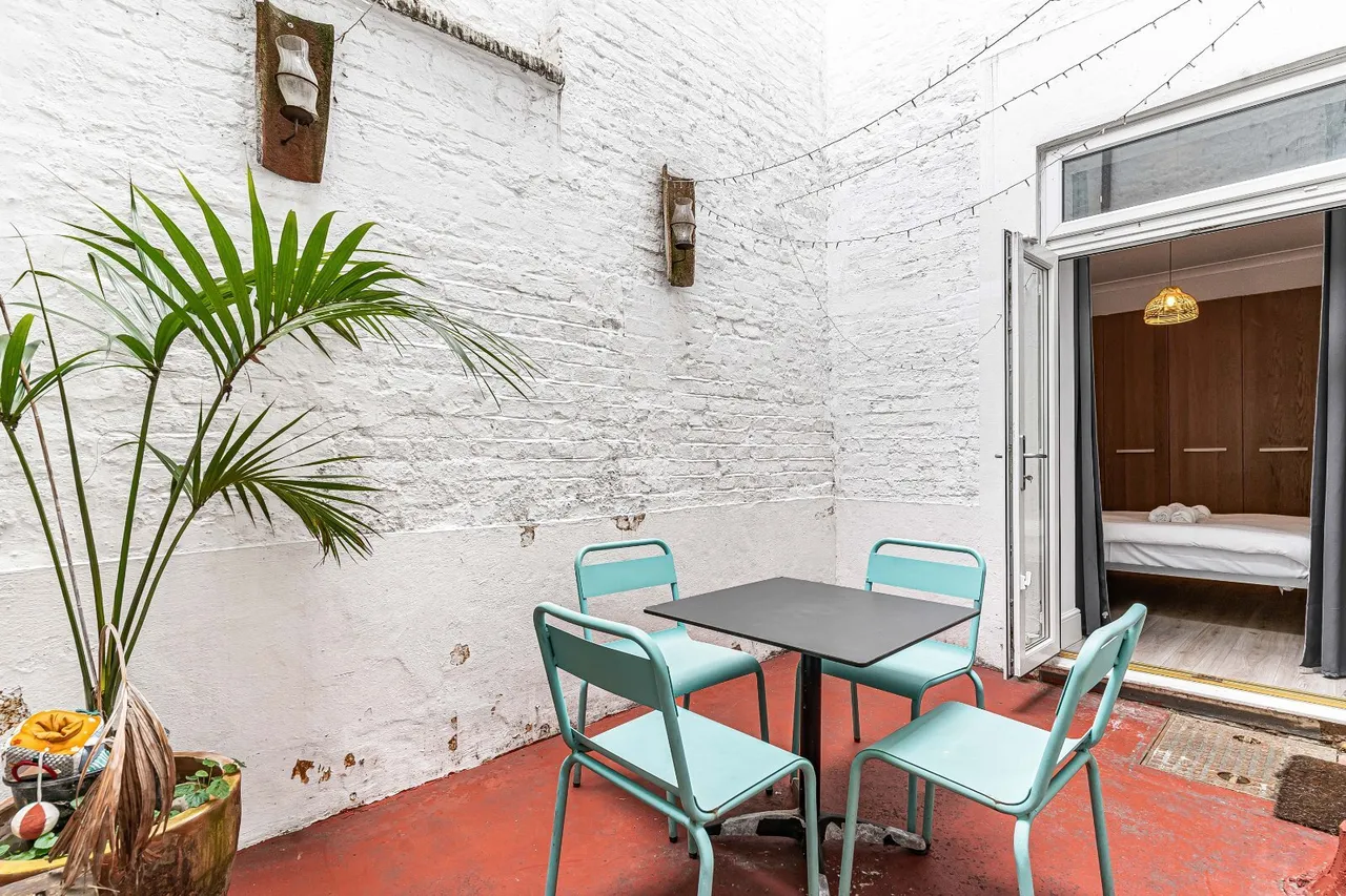 Gloucester Terrace, London, W2, photo 6