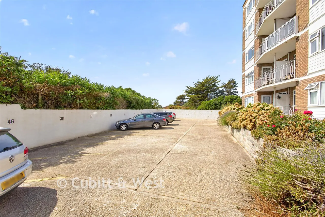Sea Front, Hayling Island, PO11, photo 11