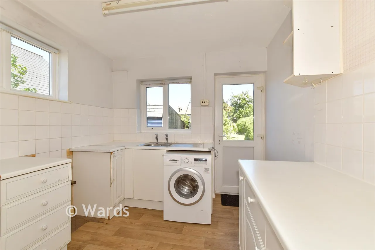 Downs Avenue, Whitstable, CT5, photo 2
