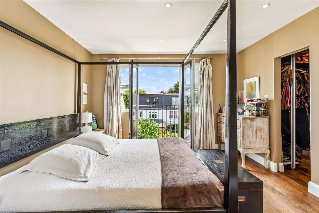Holmside Road, London, SW12, photo 10