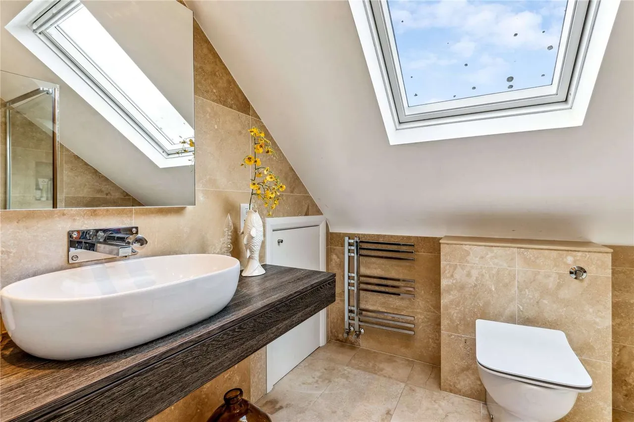 Holmside Road, London, SW12, photo 12