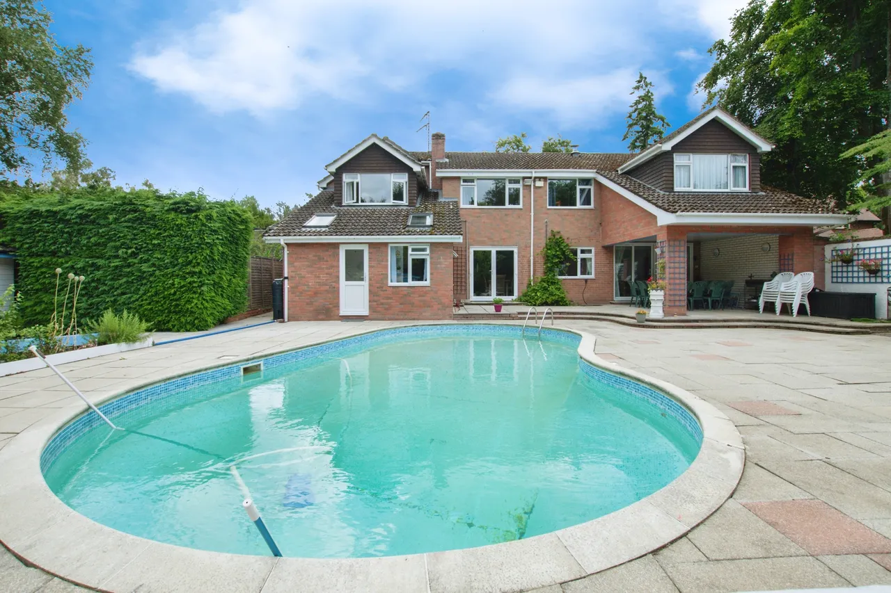 Lyndhurst Road, Salisbury, SP5, photo 2