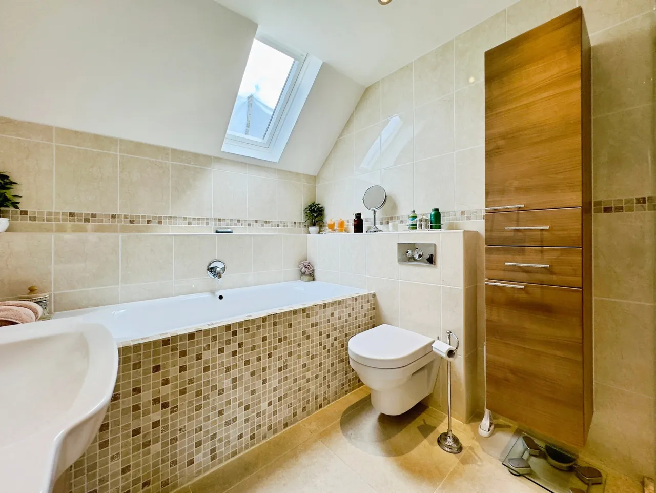 Edge Hill, Ponteland, NE20, photo 38