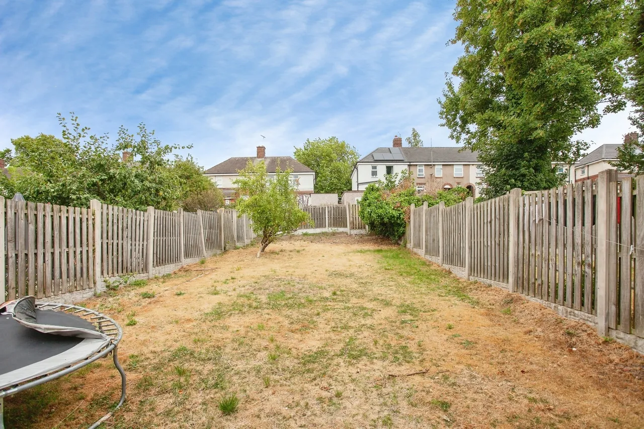Wheatfield Crescent, Sheffield, S5, photo 3