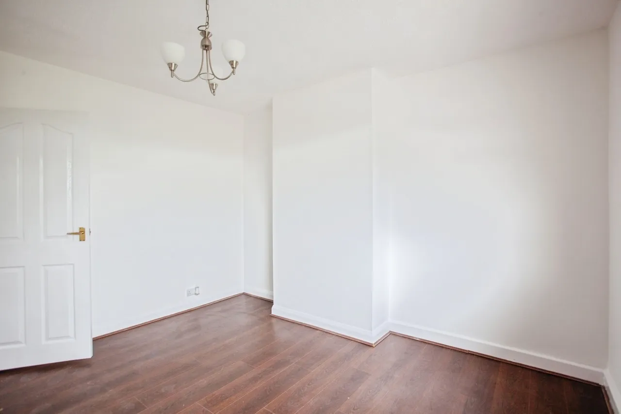 Wheatfield Crescent, Sheffield, S5, photo 14