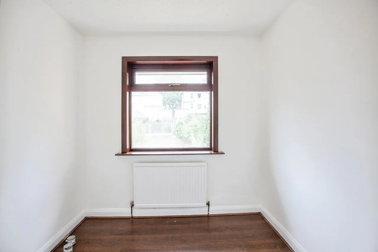 Wheatfield Crescent, Sheffield, S5, photo 13