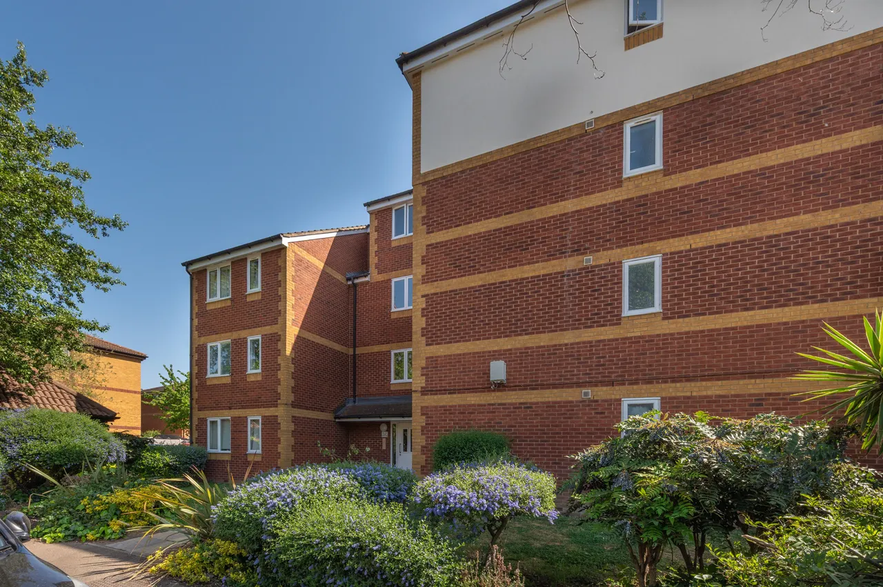 121 Ruston Road, London, photo 8