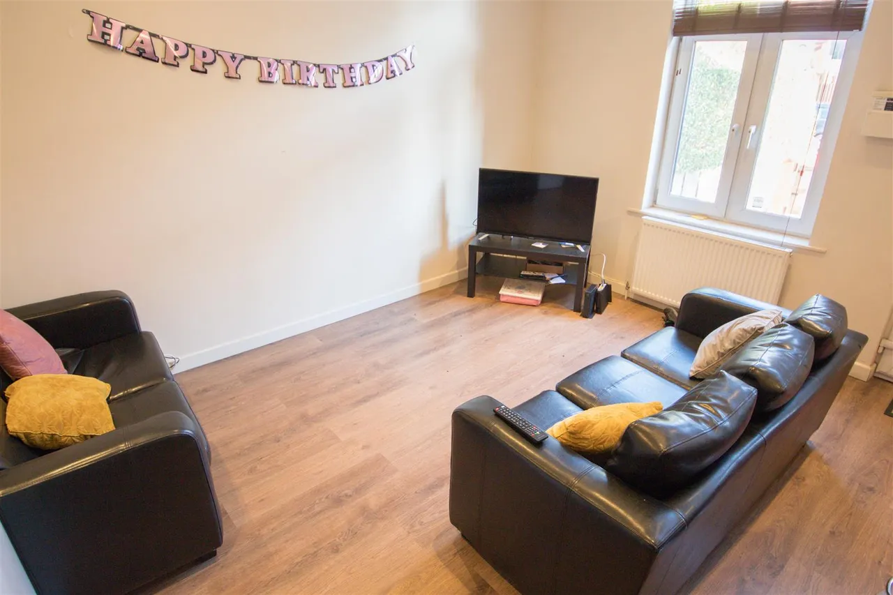 Royal Park Avenue, Hyde Park, LS6, photo 4
