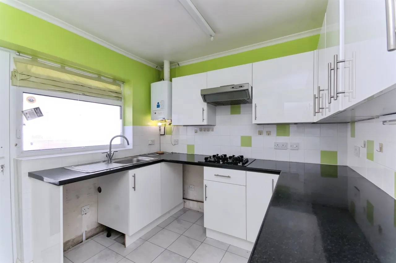 Milland Close, Bexhill-On-Sea, TN40, photo 3
