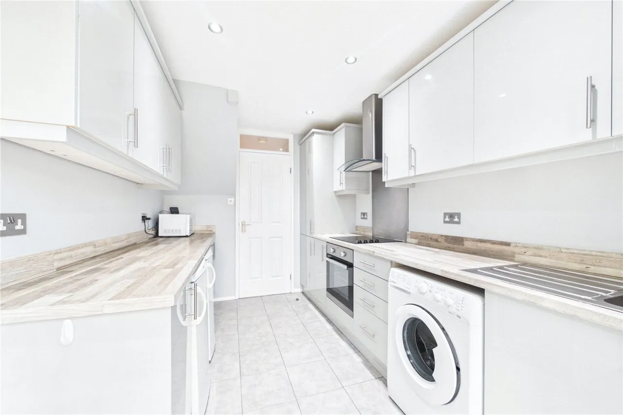 Greenacre Mount, Tilehurst, RG30, photo 3