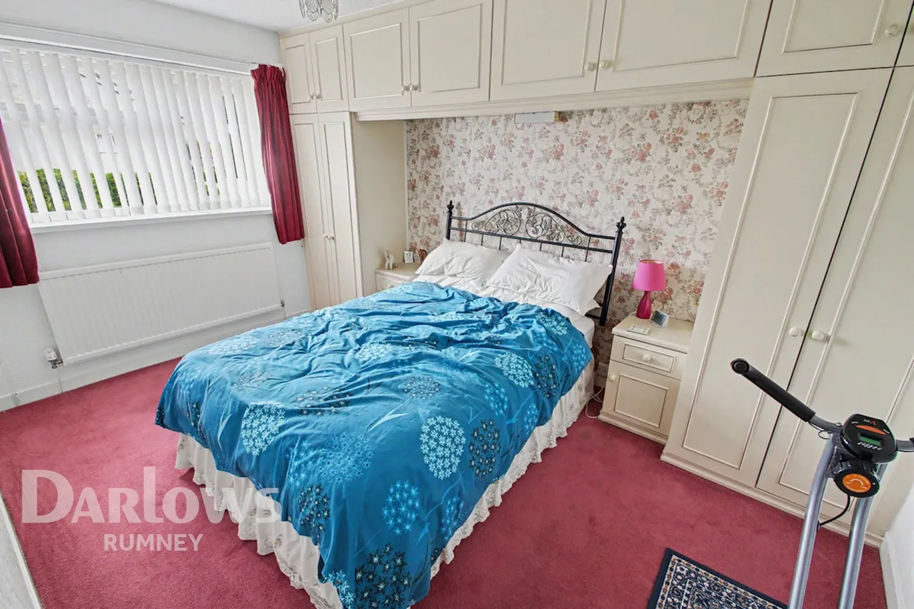 Orchard Park, Cardiff, photo 7