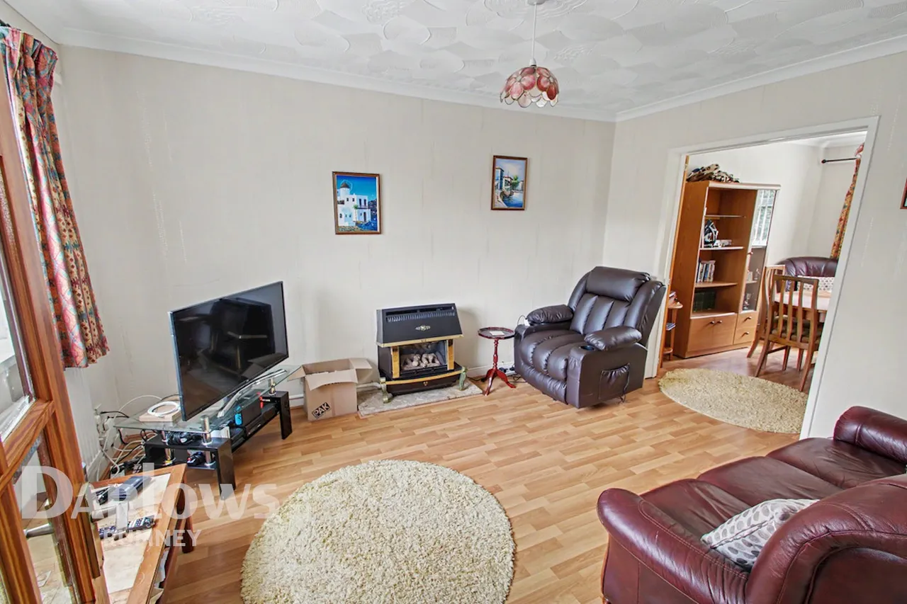Orchard Park, Cardiff, photo 4