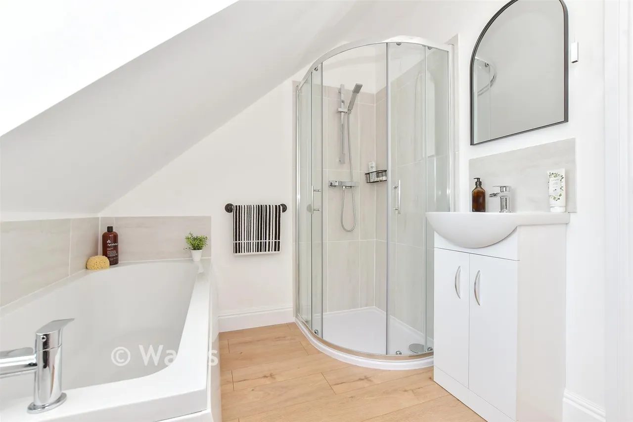 Bartlett Drive, Whitstable, CT5, photo 15