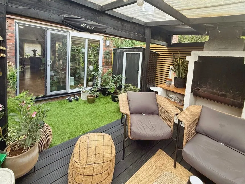 Woolf Close, London, SE28, photo 11