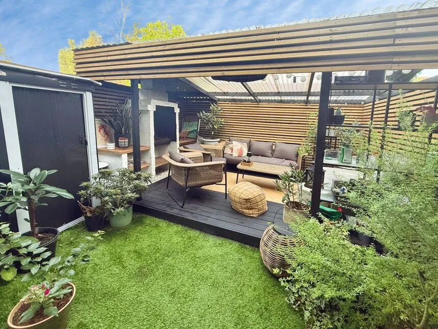 Woolf Close, London, SE28, photo 4