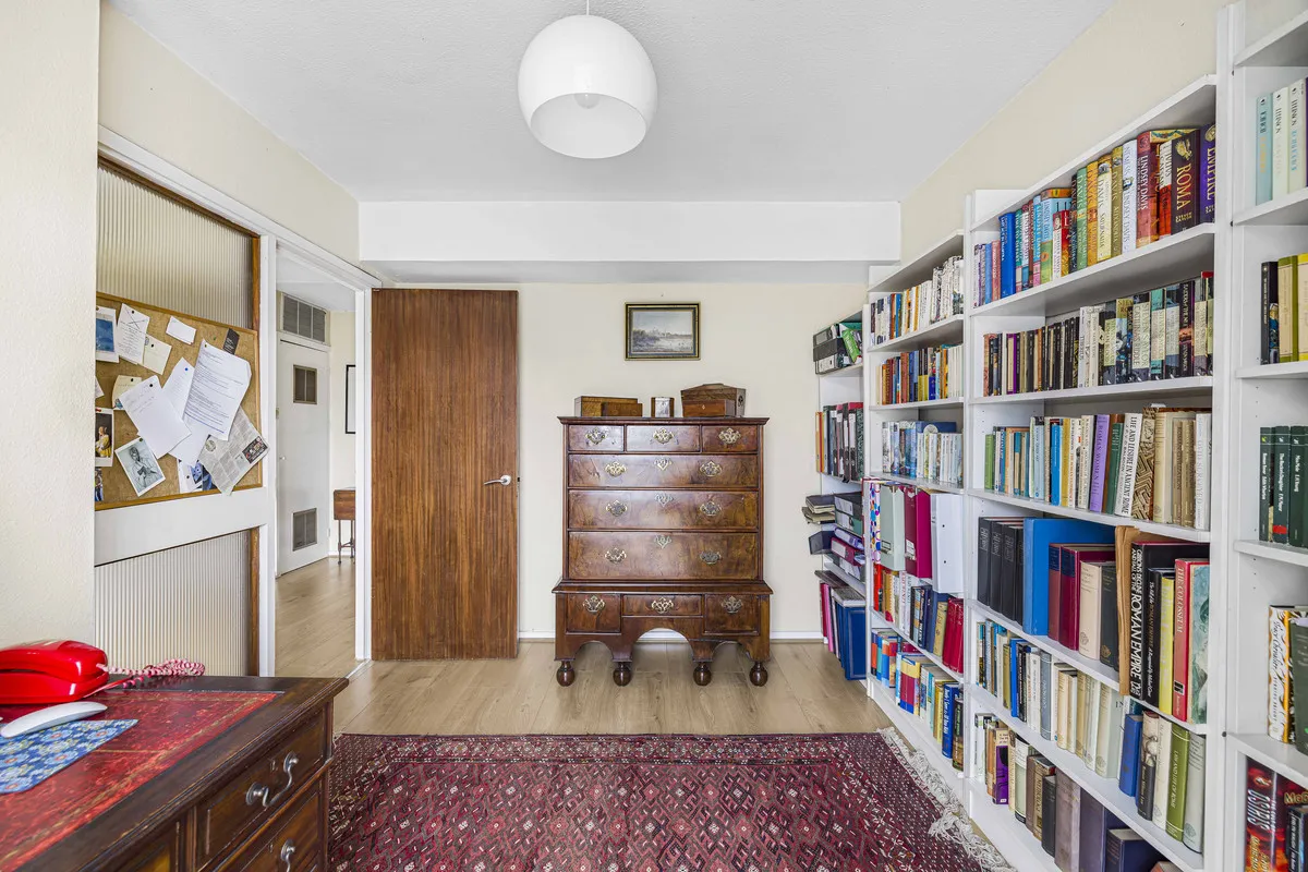 London, SE19 1XF, photo 6