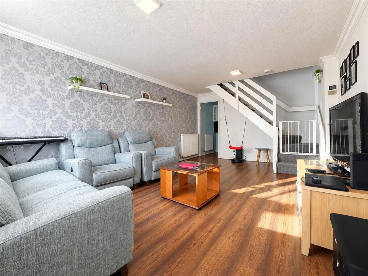 Bramber Court, Slough, photo 2