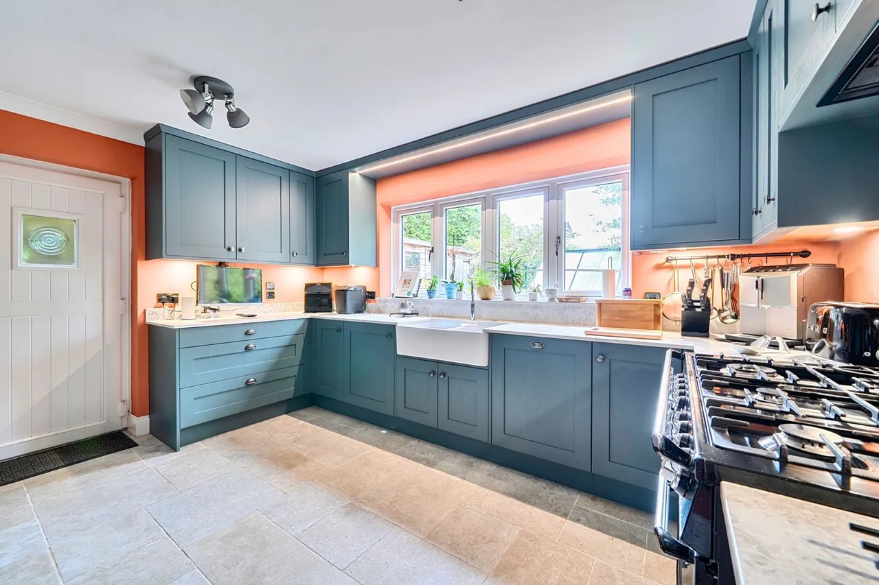 Sway, Lymington, SO41, photo 4