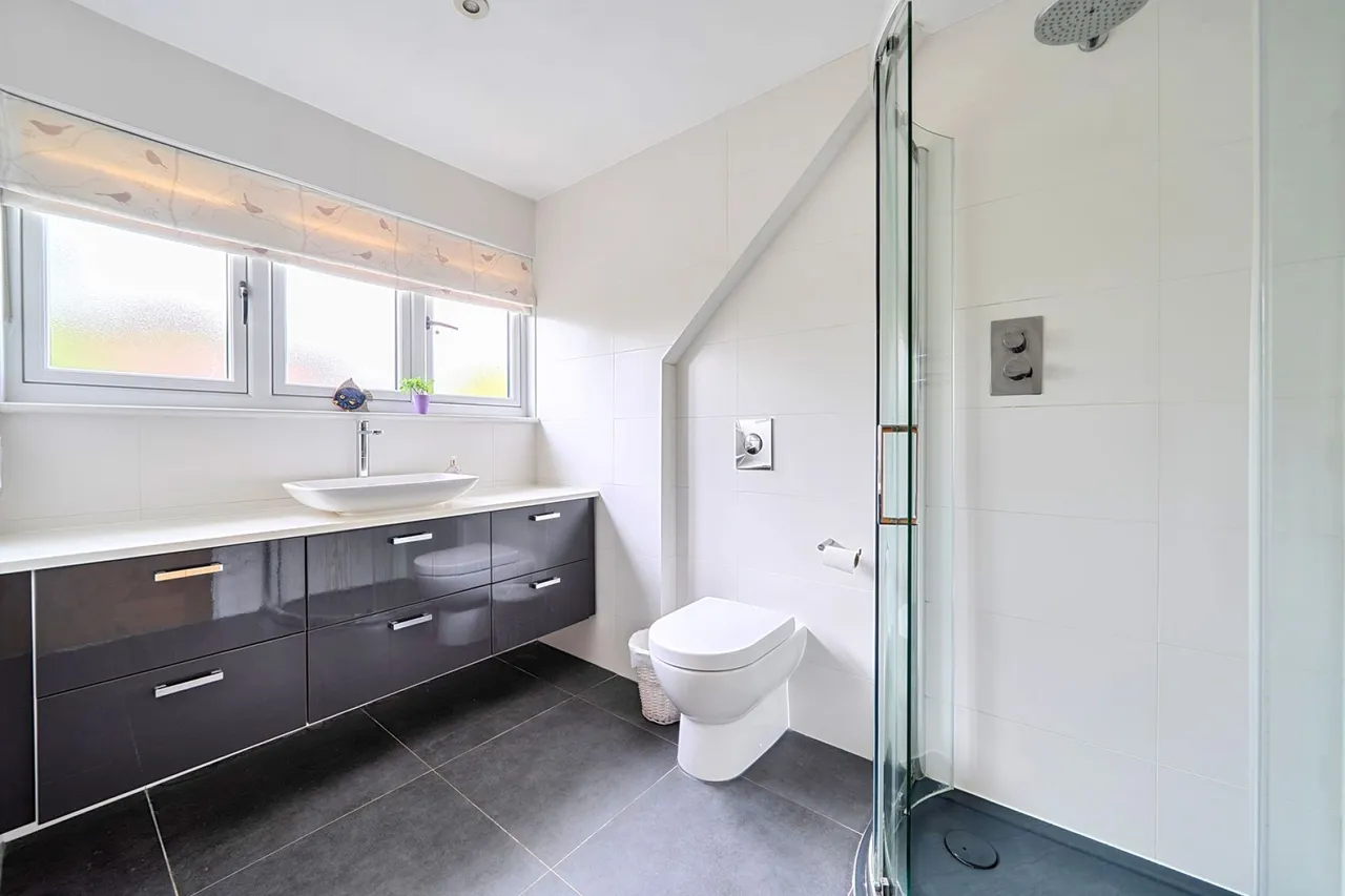 Sway, Lymington, SO41, photo 17