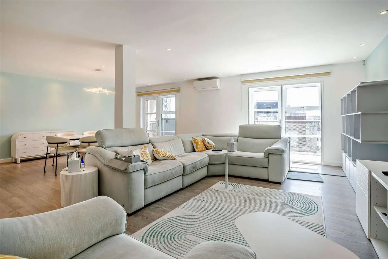 Greyfriars Road, Cardiff, CF10, photo 5