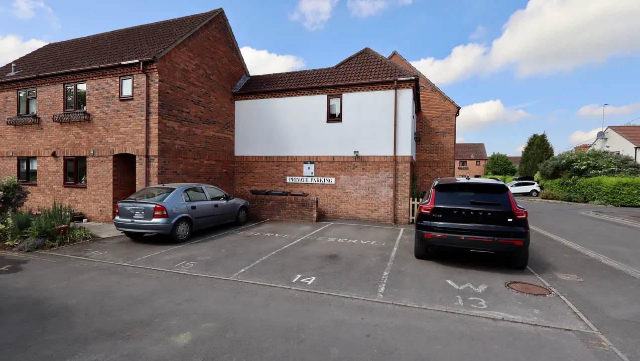 Heritage Court, Glastonbury, photo 8
