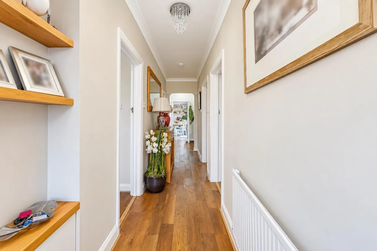 Latimer Close, Worcester Park, KT4, photo 4