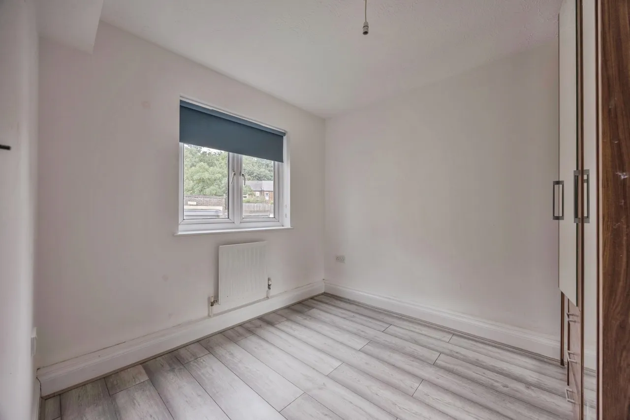 Brighton Road, South Croydon, CR2, photo 9