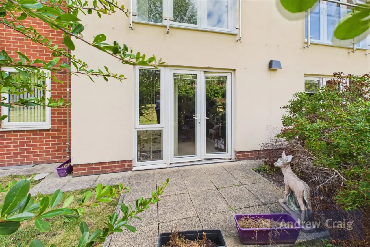 Dovecote Meadow, Sunderland, SR4, photo 21