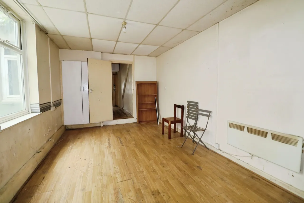 Claude Road, Cardiff, CF24, photo 7