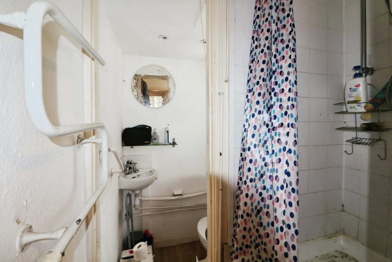 Claude Road, Cardiff, CF24, photo 19
