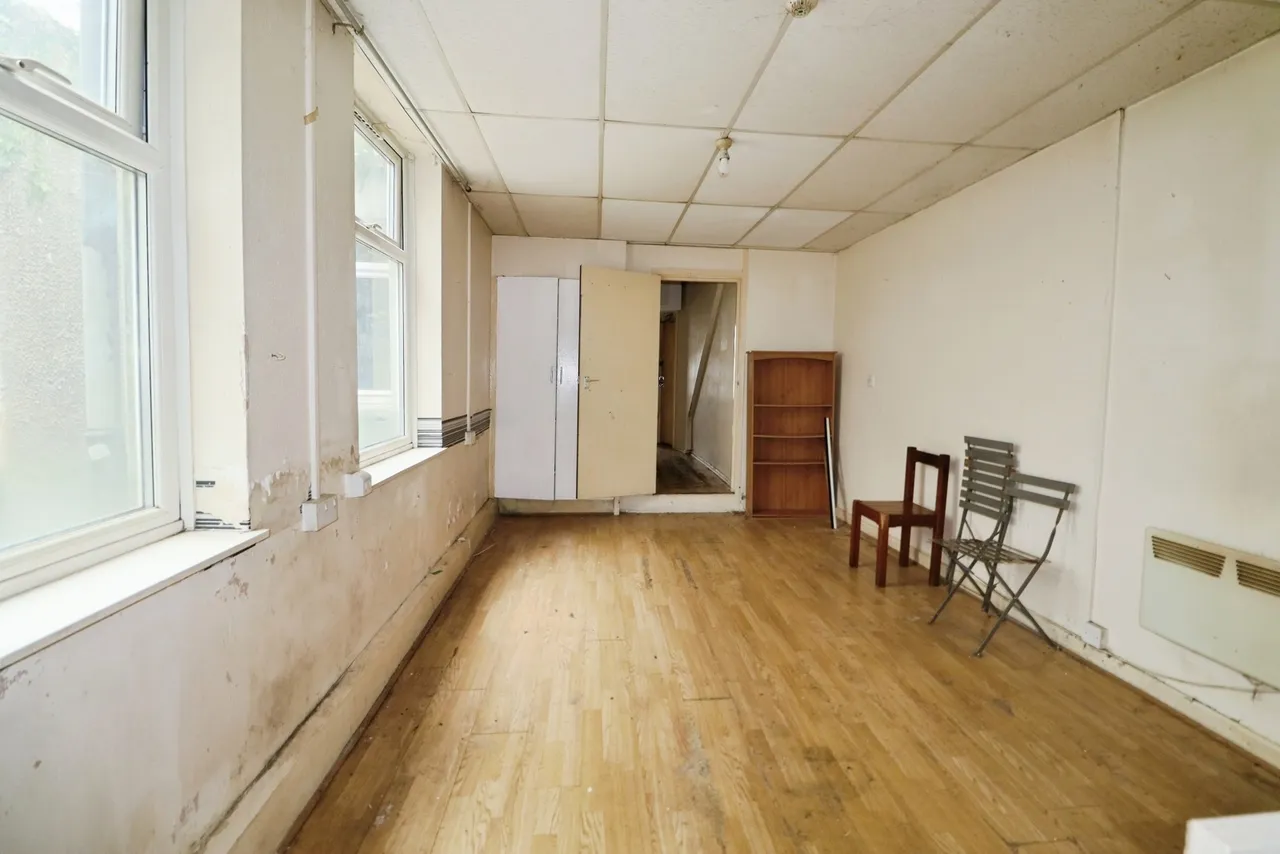 Claude Road, Cardiff, CF24, photo 8